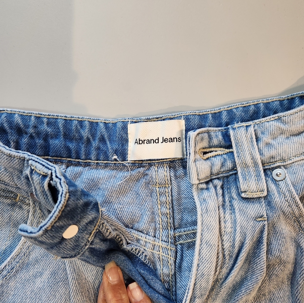 A brand Miami taper jeans